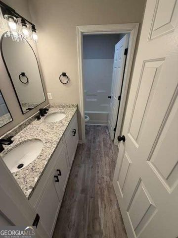 528 Lazy River Lane, Woodstock, GA 30188