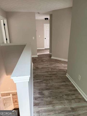 528 Lazy River Lane, Woodstock, GA 30188