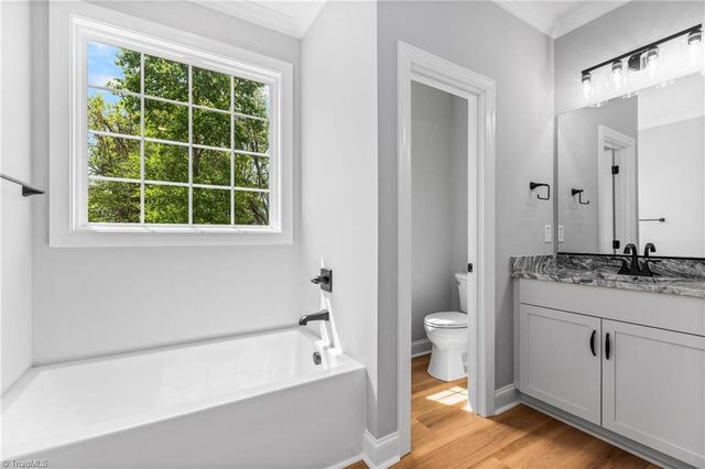 109 Hickory Street, Yadkinville, NC 27055