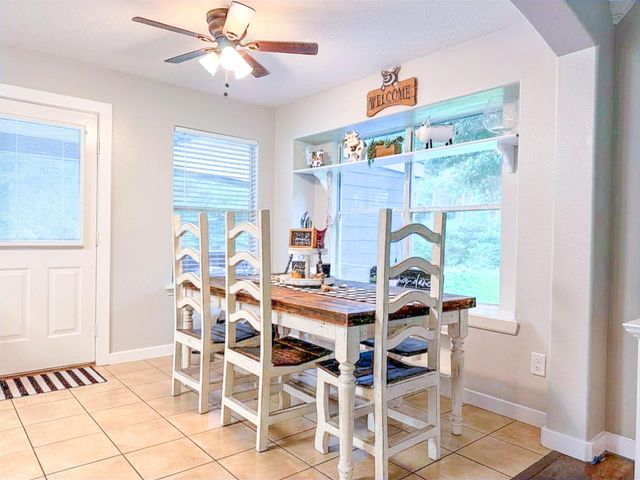 11210 Amber Park Drive, Conroe, TX 77303