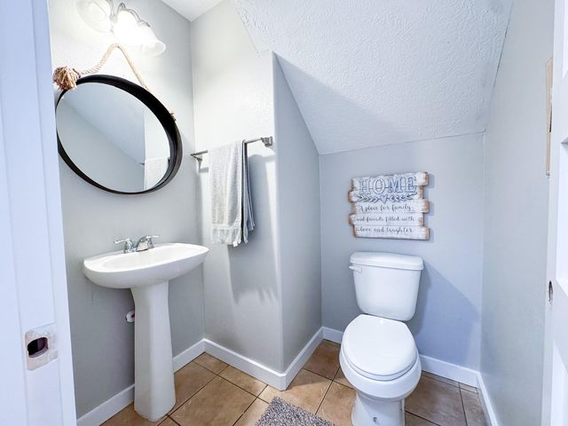 11210 Amber Park Drive, Conroe, TX 77303