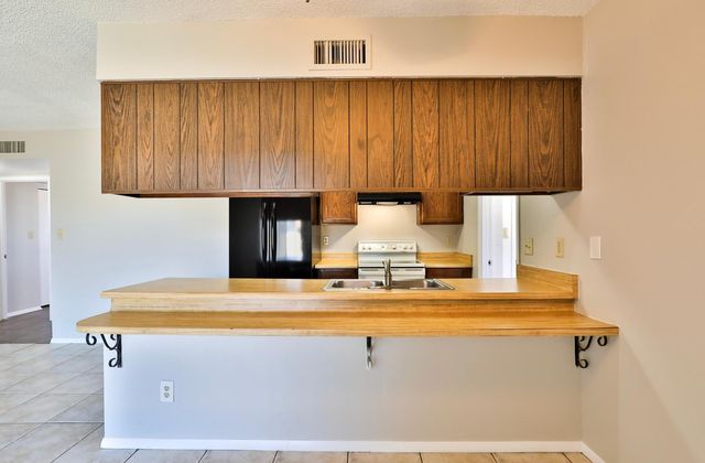 2114 E Dragoon Avenue, Mesa, AZ 85204