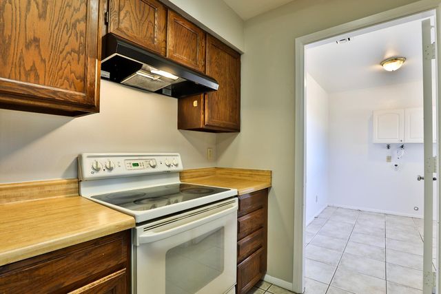 2114 E Dragoon Avenue, Mesa, AZ 85204