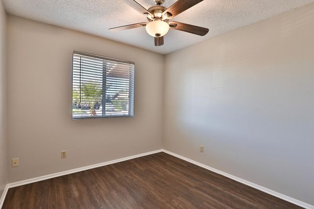 2114 E Dragoon Avenue, Mesa, AZ 85204