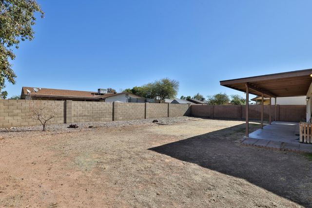 2114 E Dragoon Avenue, Mesa, AZ 85204