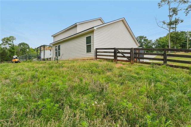 90 Scout Hut Road, Danielsville, GA 30633