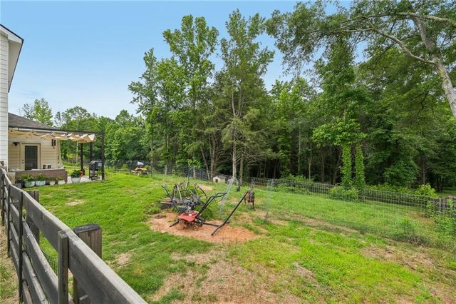 90 Scout Hut Road, Danielsville, GA 30633