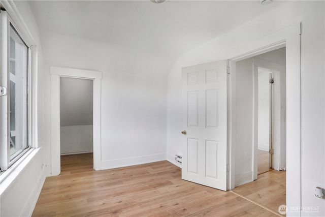 3718 E J ST, Tacoma, WA 98404