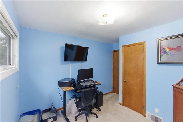 11 Wealthy Avenue, South Burlington, VT 05403