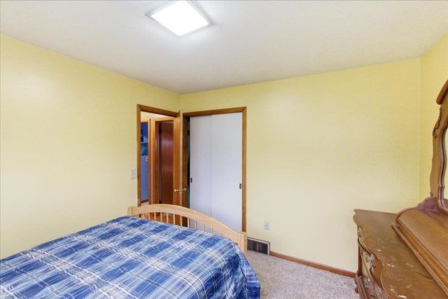 11 Wealthy Avenue, South Burlington, VT 05403