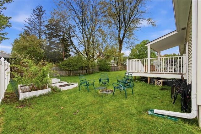 11 Wealthy Avenue, South Burlington, VT 05403