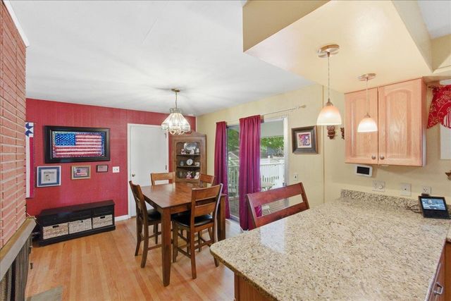 11 Wealthy Avenue, South Burlington, VT 05403