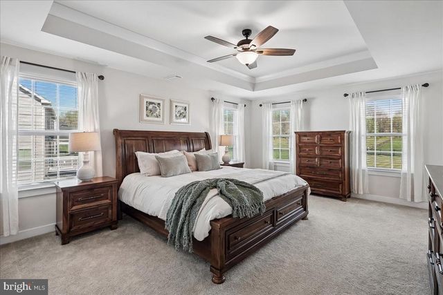 8016 INTERNATIONAL DR, Warrenton, VA 20187