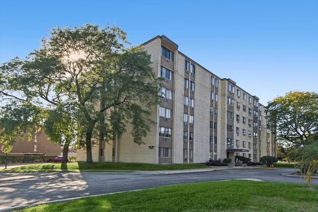 9740 S Pulaski Road 110, Oak Lawn, IL 60453
