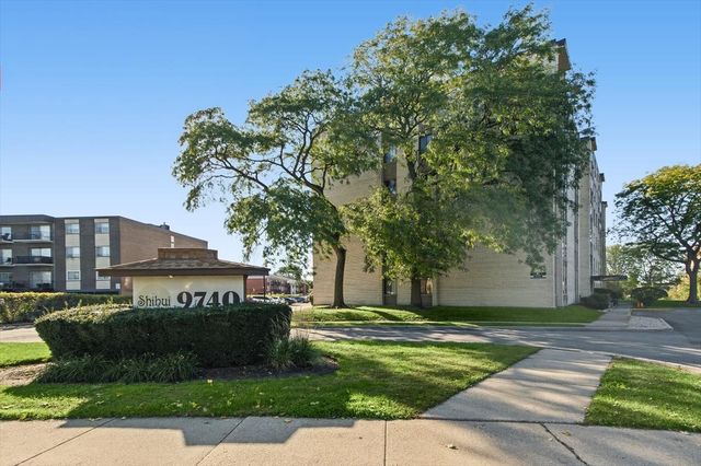9740 S Pulaski Road 110, Oak Lawn, IL 60453