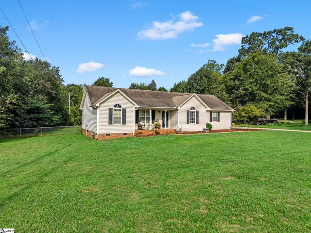 1515 Rainbow Lake Road, Inman, SC 29349