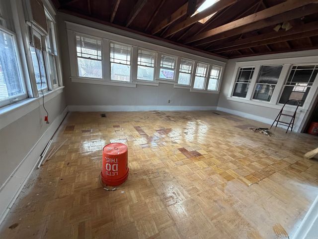 2010 S Summit Street, Little Rock, AR 72202