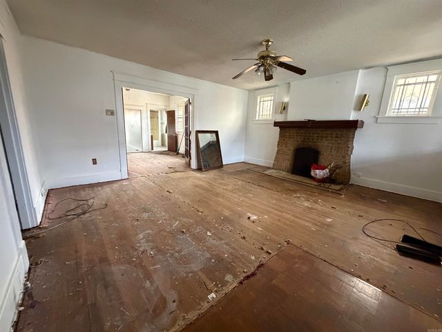 2010 S Summit Street, Little Rock, AR 72202