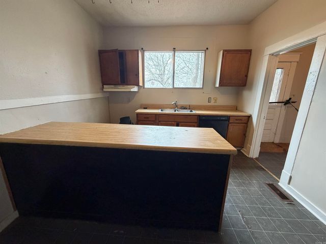 2010 S Summit Street, Little Rock, AR 72202