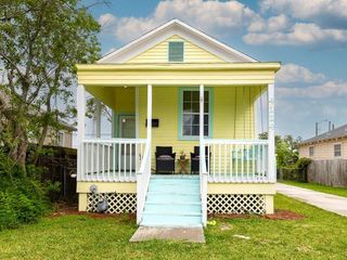 4124 Avenue M 1/2, Galveston, TX 77550