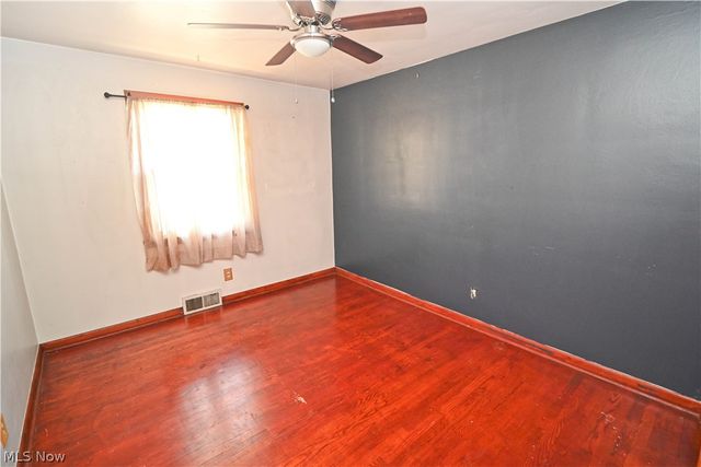 11 Brookline Avenue, Youngstown, OH 44505