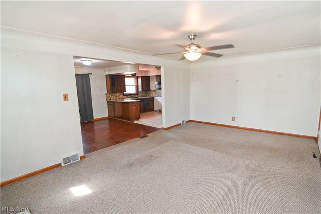 11 Brookline Avenue, Youngstown, OH 44505