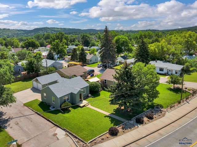 4125 CANYON LAKE DR, Rapid City, SD 57702