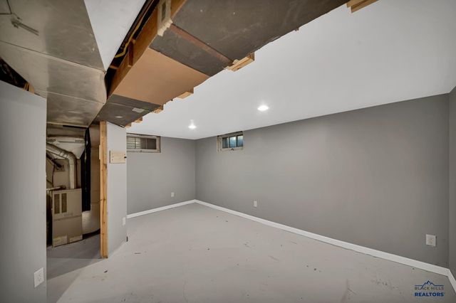 4125 CANYON LAKE DR, Rapid City, SD 57702