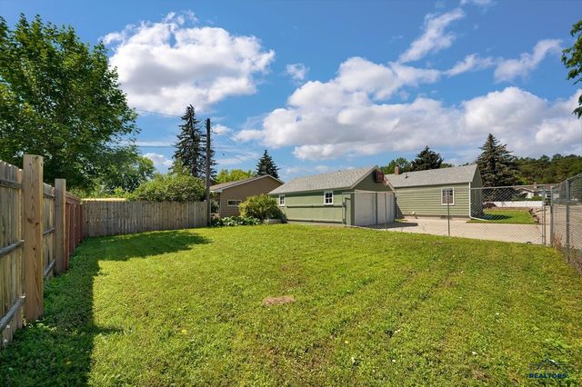 4125 CANYON LAKE DR, Rapid City, SD 57702