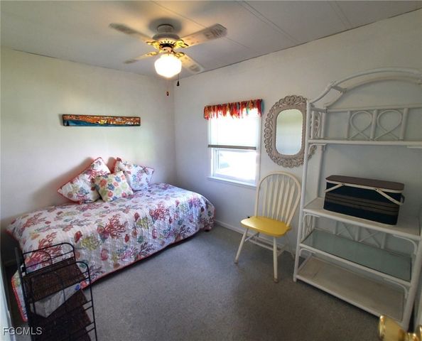 865 Moonlight DR, North Fort Myers, FL 33917