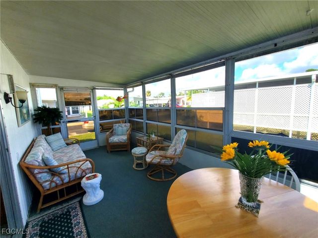 865 Moonlight DR, North Fort Myers, FL 33917