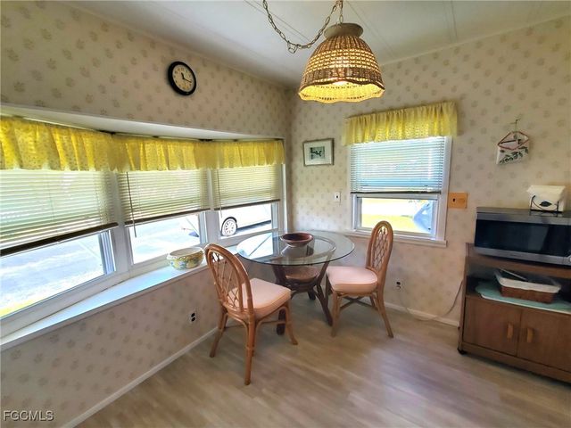 865 Moonlight DR, North Fort Myers, FL 33917