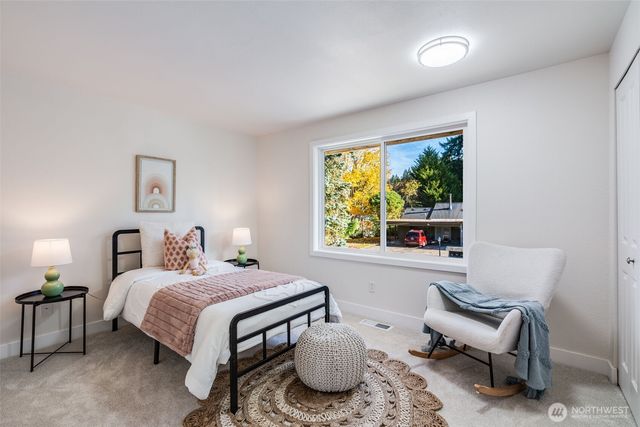 20005 13th pl NW, Shoreline, WA 98177