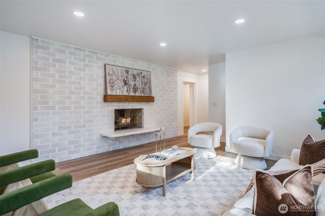 20005 13th pl NW, Shoreline, WA 98177