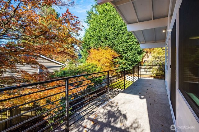 20005 13th pl NW, Shoreline, WA 98177