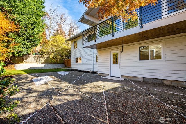 20005 13th pl NW, Shoreline, WA 98177