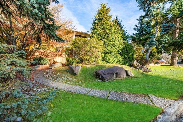 20005 13th pl NW, Shoreline, WA 98177