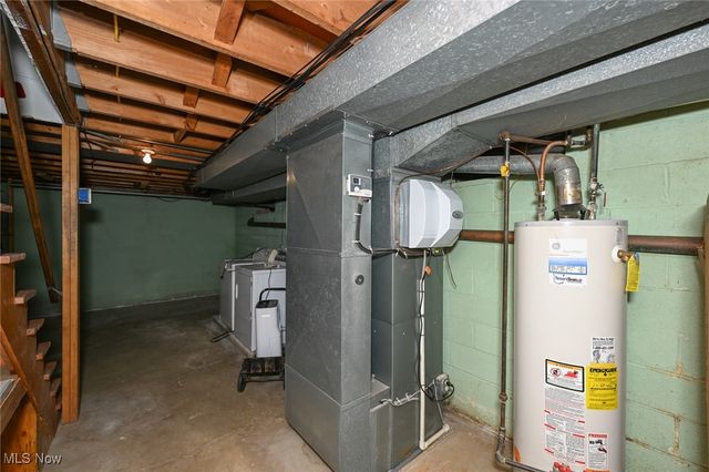 9158 Tanglewood Road, Macedonia, OH 44056