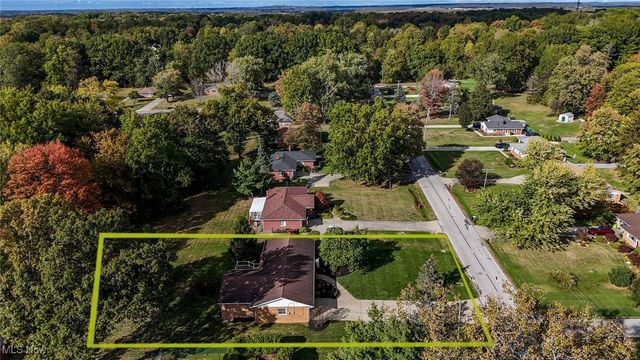 9158 Tanglewood Road, Macedonia, OH 44056