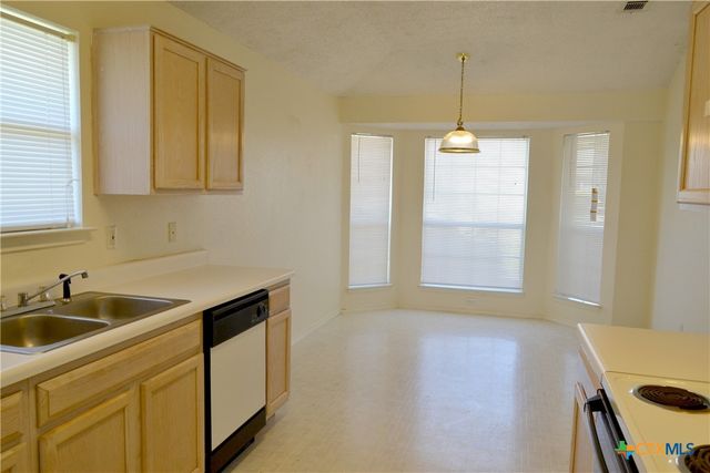 2308 Tracey Ann Lane, Killeen, TX 76543