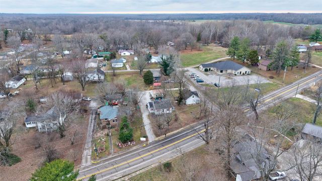 1013 N Main Street, Winslow, IN 47598