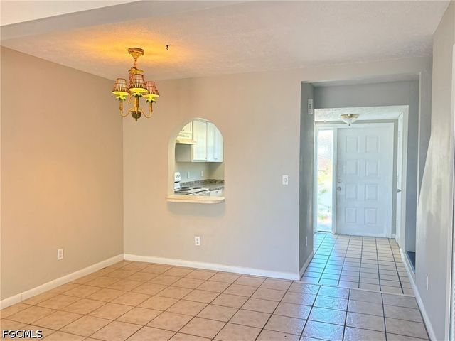 1123 SW 48th TER 103, Cape Coral, FL 33914