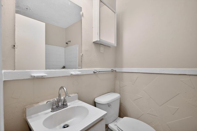 4212 FALCON DR, Memphis, TN 38109