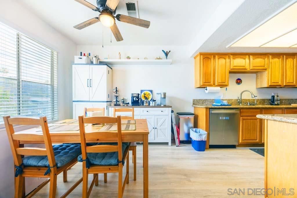 Image 16 of property listing at 13945 Midland Rd, Poway, CA 92064