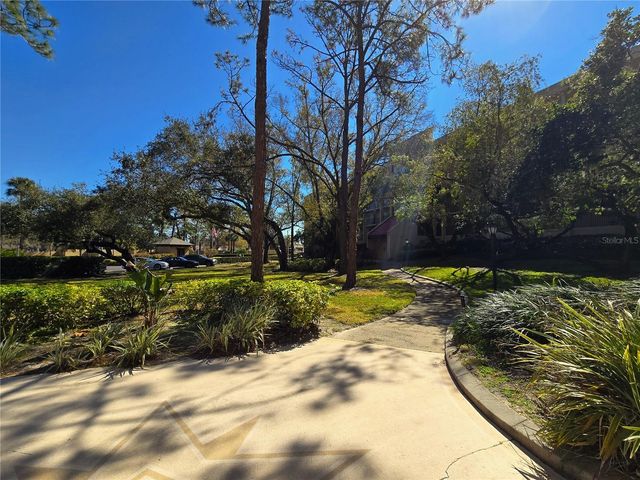 3078 EASTLAND BOULEVARD 411, Clearwater, FL 33761