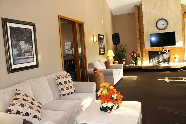 3078 EASTLAND BOULEVARD 411, Clearwater, FL 33761