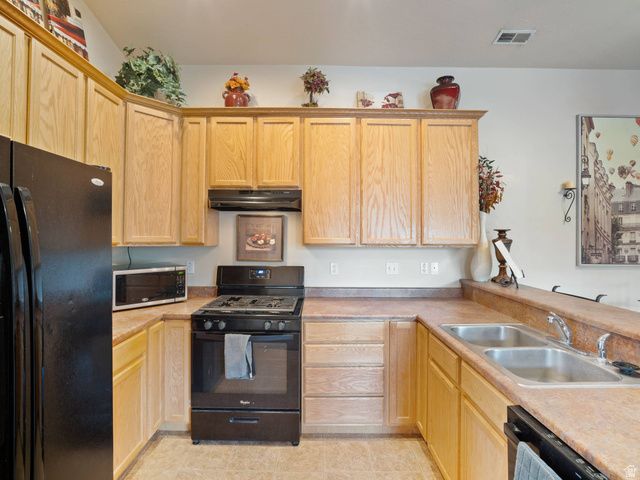 482 N WALTON DR, North Salt Lake, UT 84054