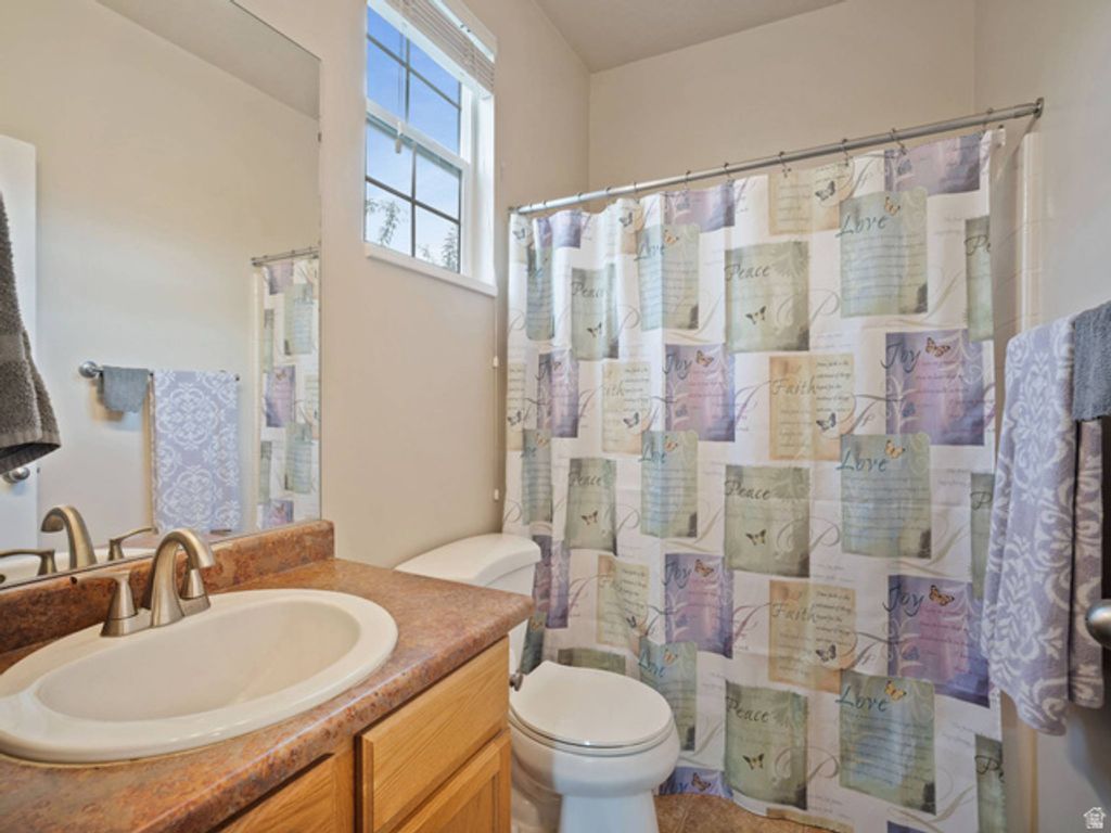 Image 13 of property listing at 482 N WALTON DR, North Salt Lake, UT 84054