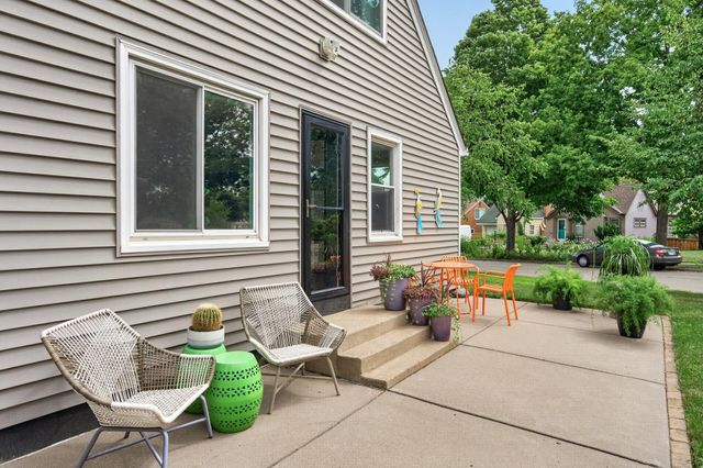 2605 Garfield Street NE, Minneapolis, MN 55418