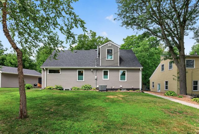 2605 Garfield Street NE, Minneapolis, MN 55418